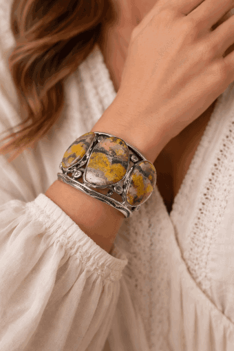 Stunning Bracelet with 3 Large Bumble Bee Turquoise Stone