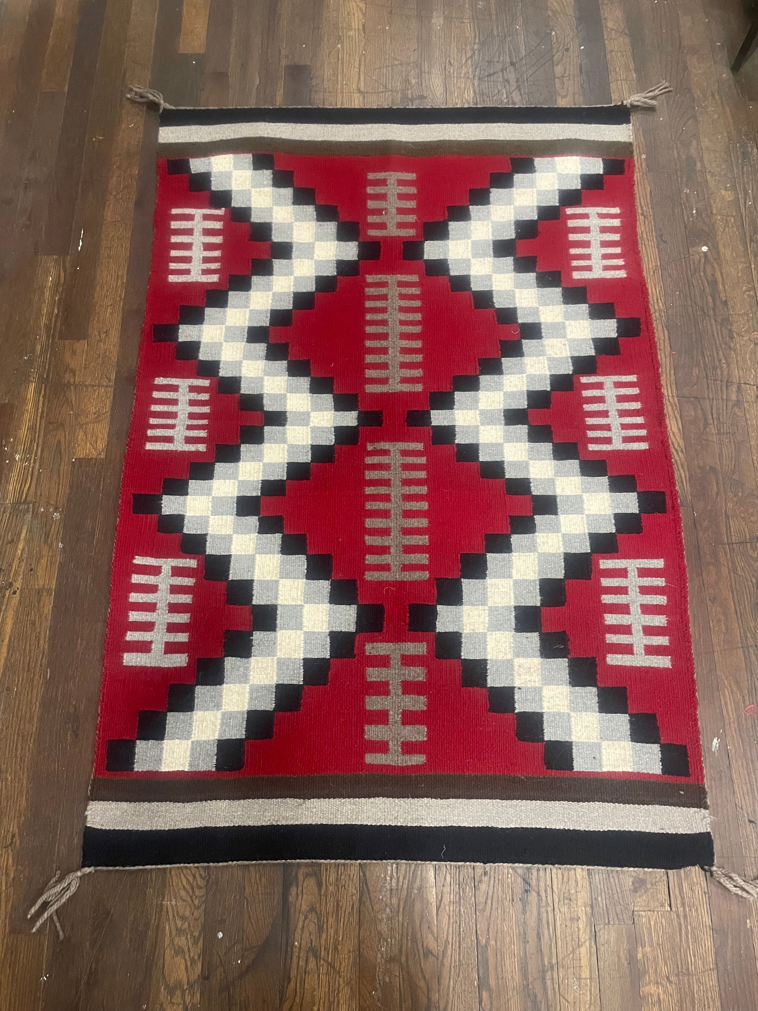 Native American Rug – Richardson Trading Post