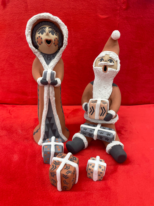 Christmas Pottery Set