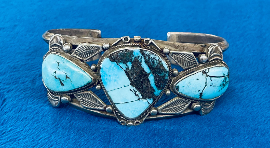 Vintage Turquoise and Silver Bracelet