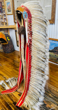 Load image into Gallery viewer, Native American Headdress
