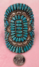 Load image into Gallery viewer, Turquoise Cluster Bracelet
