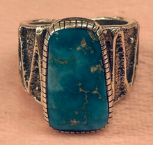 Load image into Gallery viewer, Silver and Turquoise Ring
