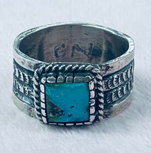 Load image into Gallery viewer, Silver and Turquoise Ring
