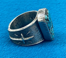 Load image into Gallery viewer, Silver and Turquoise Ring
