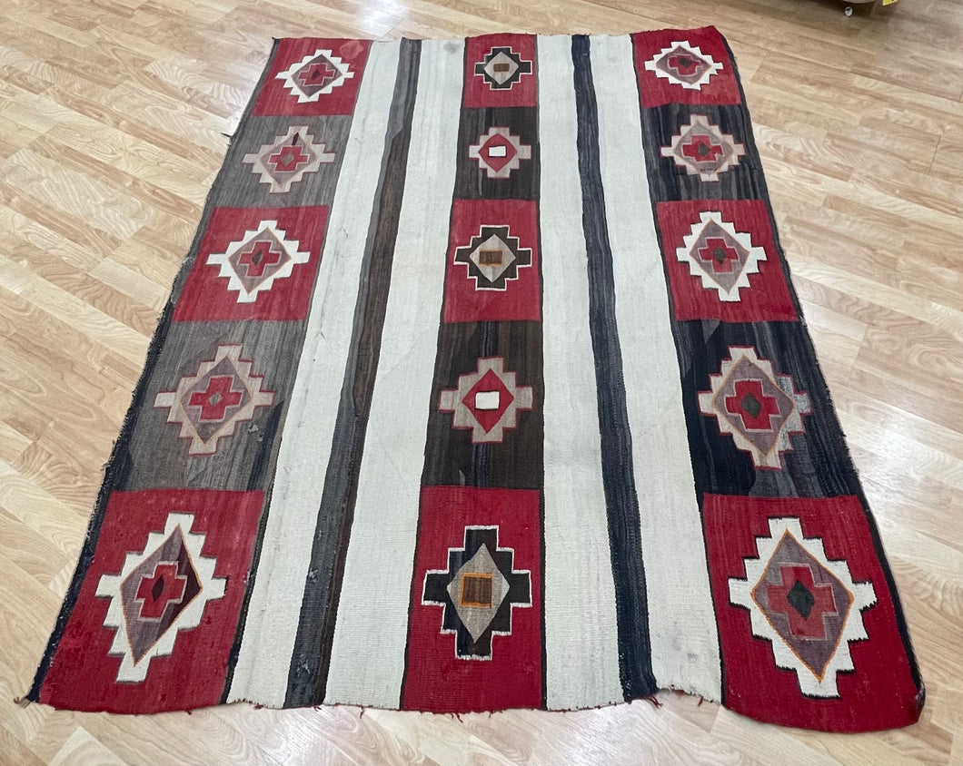 Vintage Chief Style Rug from 1880