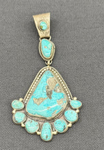 Load image into Gallery viewer, Stenich Turquoise Pendant
