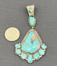 Load image into Gallery viewer, Stenich Turquoise Pendant
