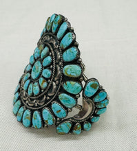 Load image into Gallery viewer, Turquoise Cluster Bracelet
