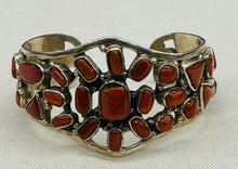 Load image into Gallery viewer, Coral and Silver Bracelet
