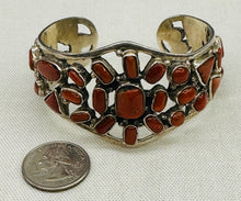 Load image into Gallery viewer, Coral and Silver Bracelet
