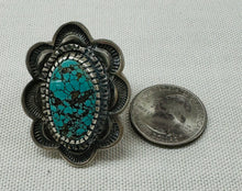 Load image into Gallery viewer, Turquoise and Silver Ring
