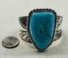 Load image into Gallery viewer, Silver and Turquoise Bracelet
