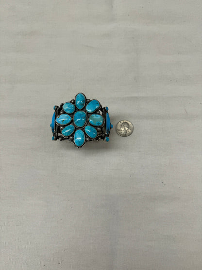 Turquoise Cluster Bracelet