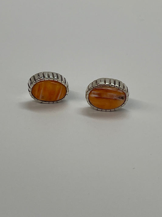 Small oval post earring